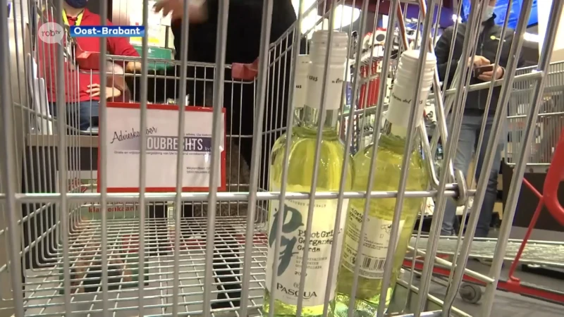 Doe jij mee aan Tournée Minérale? "Een maand niet drinken zet het ineens wel op scherp"