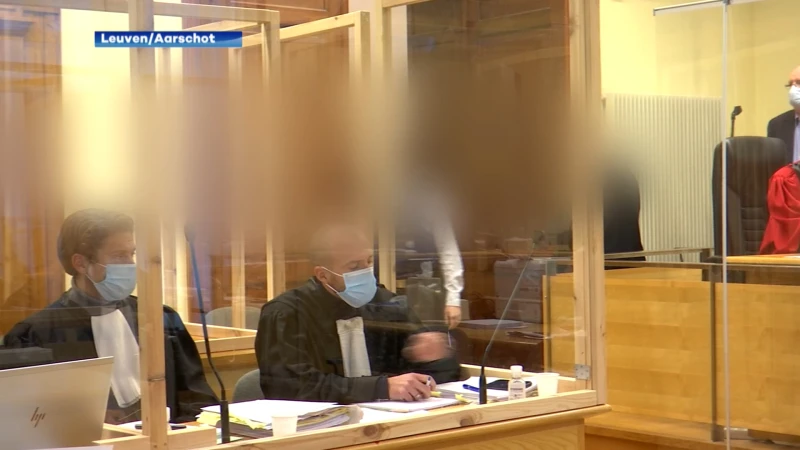 Filmpjes getoond op tweede dag assisenproces: "Het is een hele beproeving om als vader te zien hoe uw zoon precies gedood is"