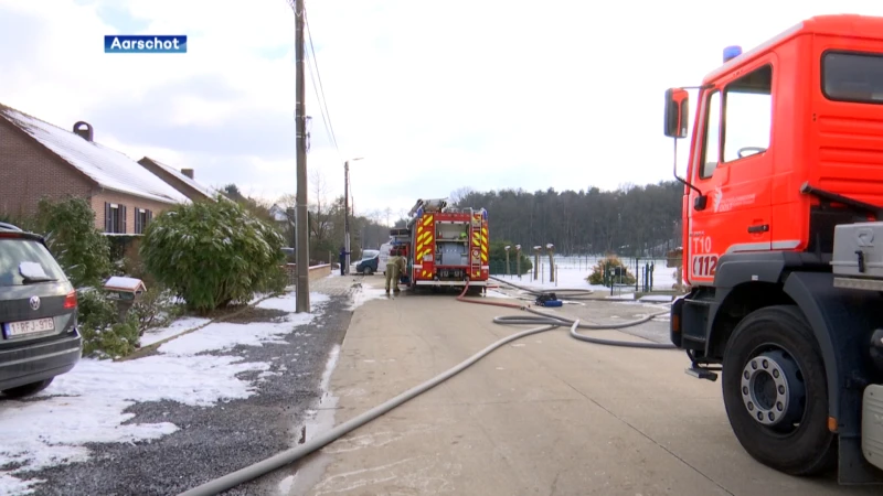 Schuurtje afgebrand in Langdorp, mogelijk door defect aan elektrisch toestel