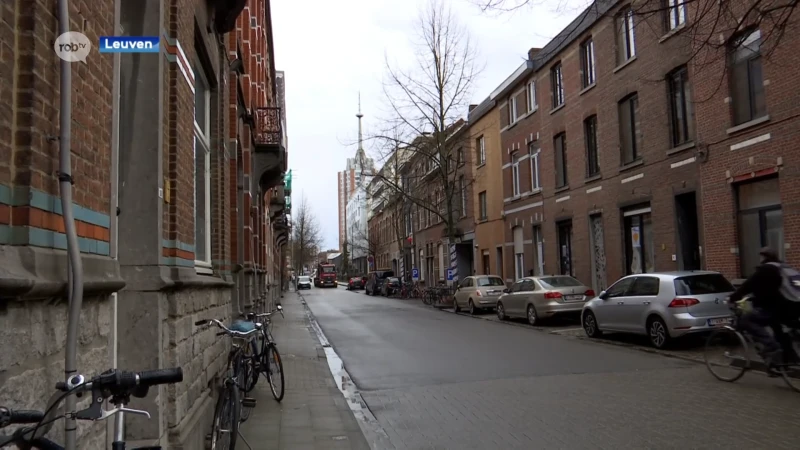 Extra bussen door J.P. Minckelerstraat in Leuven? Bewoners protesteren: "Het is hier al zo smal"