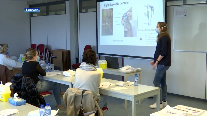 200 Vlaams-Brabantse apothekers volgen bijscholing om te mogen vaccineren