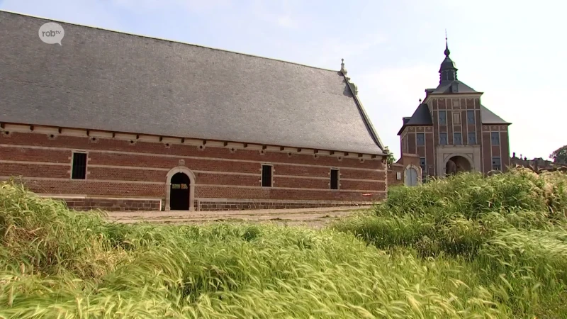 Abdijhoeve uit 1663 aan Abdij van Park volledig gerestaureerd
