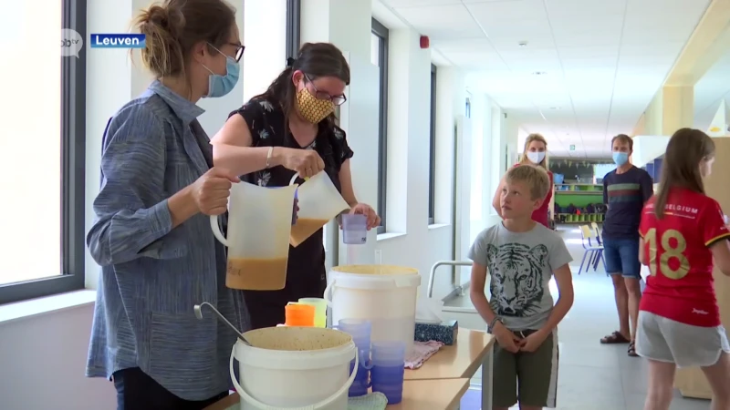 RobinFood@School deelt soep uit van geredde groenten