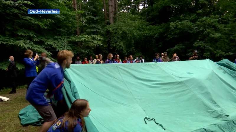 Premier De Croo en minister Dalle trappen zomerkampenseizoen af in Oud-Heverlee