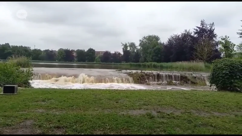 Vijver van Abdij van Park overstroomd: verschillende straten in de buurt opnieuw onder water