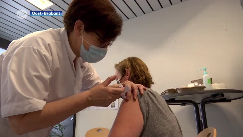 Vaccinatiecentra rond Tienen zetten elke donderdag van augustus Johnson&Johnson-vaccins zonder afspraak