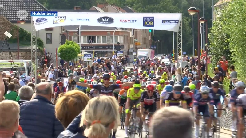 Thibau Nys wint eerste etappe Ronde van Vlaams-Brabant, publiek verkent Smeysberg voor WK