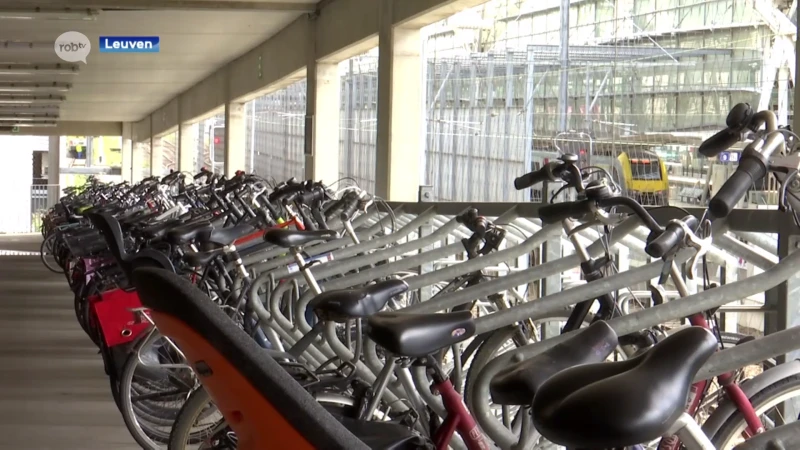 Fietsdiefstallen blijvend probleem in stationomgeving Leuven: "Er moeten dringend strengere maatregelen komen!"