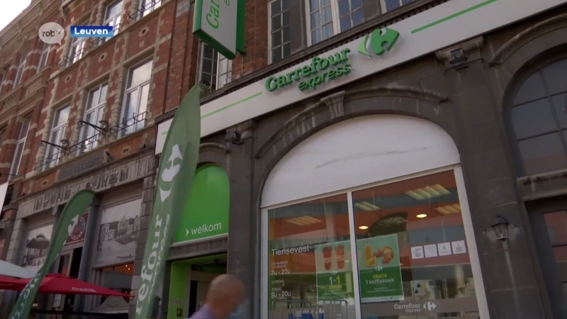 Winkelbediende Carrefour Express Leuven afgevoerd naar ziekenhuis na duw van winkeldief