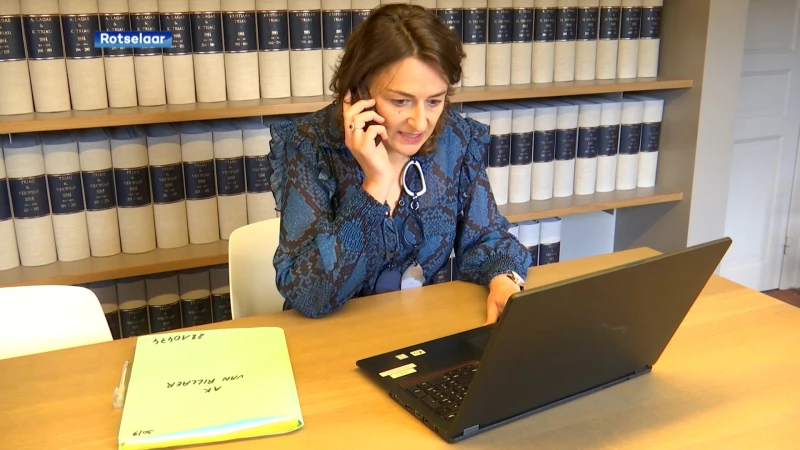 Notarissen worden overspoeld met telefoons van mensen die hun aankoop willen uitstellen tot na nieuwjaar