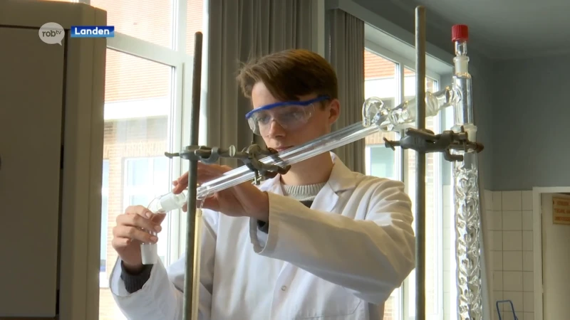 Xander uit Landen mag op stage in CERN, het grootste nucleaire onderzoekscentrum in Europa: "Een once in a lifetime kans"