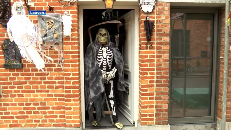 Julien Sciaens uit Kessel-Lo versiert huis in Halloweenstijl