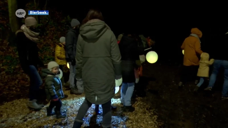360 mensen nemen deel aan mysterieuze bossen wandeling in Bierbeek