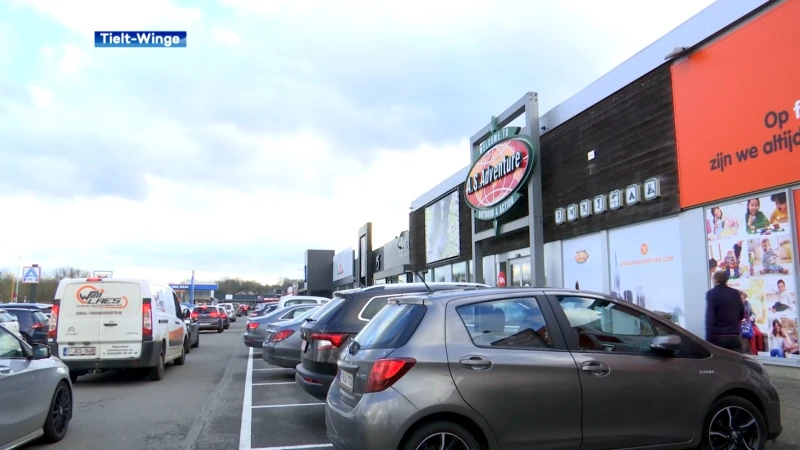 Morgen starten de koopjes: "Hopelijk maakt dit slechte november en december goed"