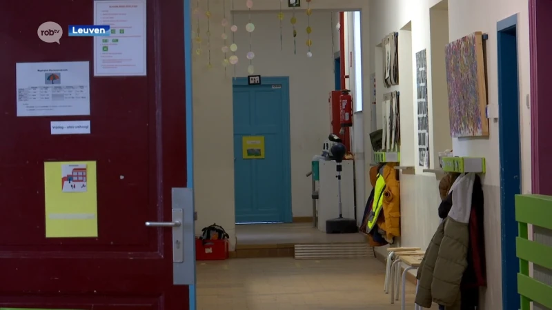 Jongen van 16 met een verstandelijke beperking wordt vastgemaakt met ducttape op de bus naar huis: "Onaanvaardbaar"
