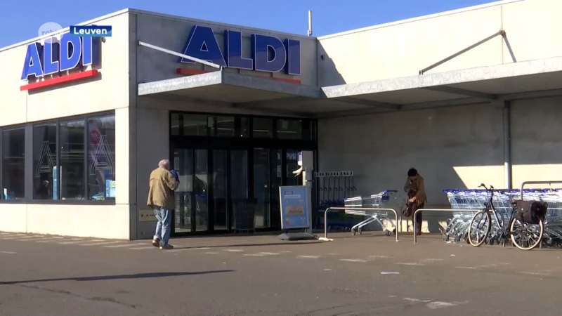 Geen mondmaskers in winkels: blije gezichten in de supermarkten