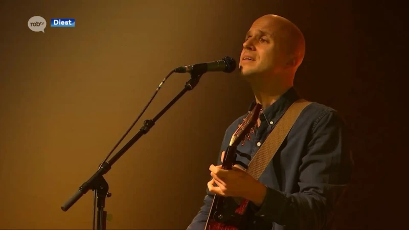 Milow staat met zijn Unplugged Tour in Diest: "Ik hoor hem graag bezig. En je moet meezingen hé!"