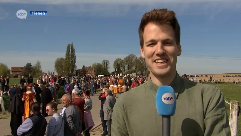 OVERZICHT 2022: Dit was de Paardenprocessie in Hakendover op ROBtv