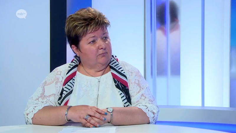STUDIOGESPREK: "Stap zelf in de politiek als je mee wil beslissen"