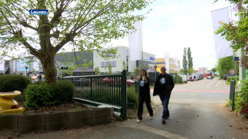 Porsche-bijeenkomst aan Foodgarage Hoase: "begint bij eentje, nu hebben we er enkele"