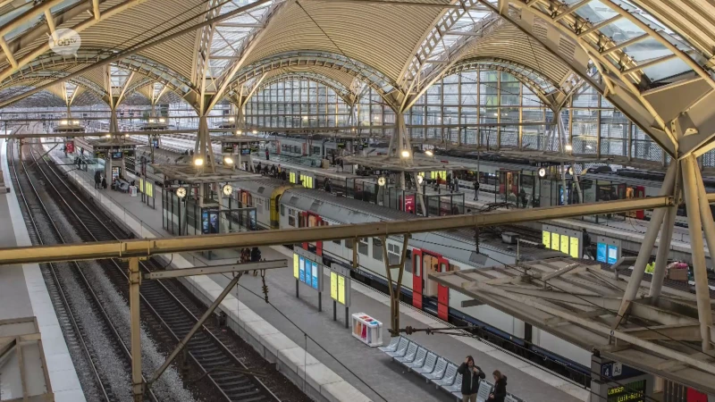 OVERZICHT STAKING: bekijk hier welke treinen en bussen vandaag NIET rijden