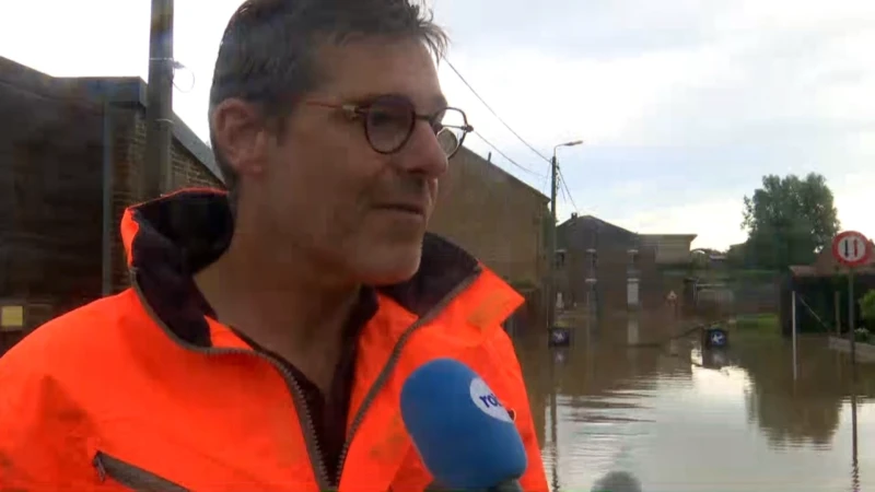 LIVE: "Op sommige plaatsen is het water nog aan het stijgen"