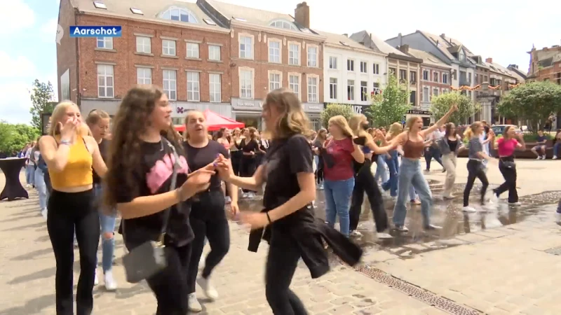 Programma Zomer van Aarschot voorgesteld mét feestje voor 800 leerlingen: "Door het dansen vergeet je de stress van de examens"