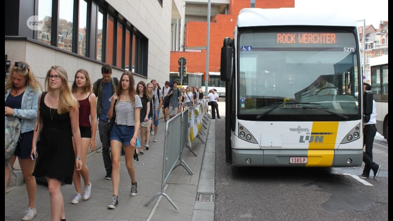 De Lijn zet extra pendelbussen in tussen Rock Werchter, Aarschot en Leuven: "Tussen 60 en 100 extra chauffeurs per dag"