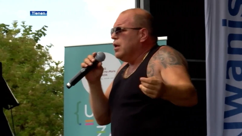Bewoners van Stichting Delacroix in Tienen feesten er op los met Sergio: "Je krijgt wat je geeft, en deze mensen voelen dat"