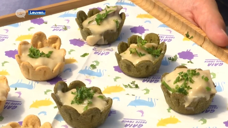 GAIA deelde vanmiddag plantaardige vol-au-vent uit om 30-jarig bestaan te vieren