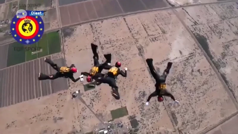 Diests skydiveteam Hayabusa pakt zilver op WK formatiespringen in Verengide Staten