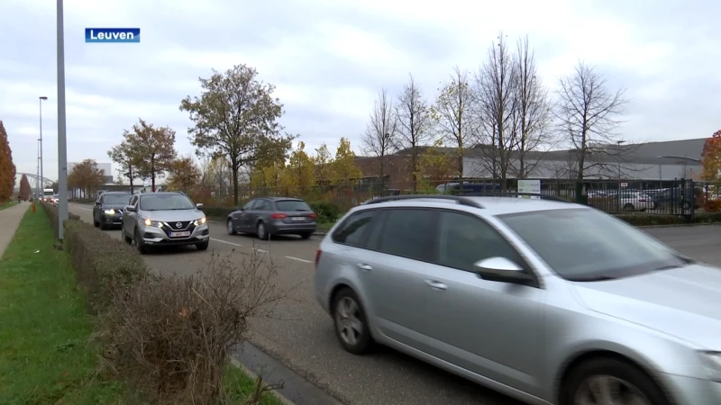 Werken aan het Joanna-Maria Artoisplein zorgen voor grote files langs de Vaart in Leuven