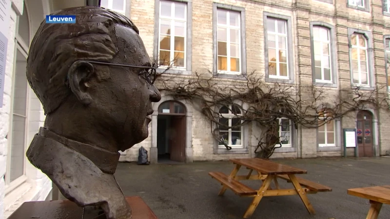 Medaille van oerknalontdekker Georges Lemaître duikt na 89 jaar plots op: "Geen idee hoeveel ze waard is"