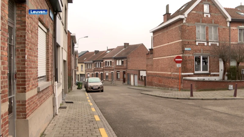 Stad Leuven neemt leegstand huis tijdelijk in beheer: "We gaan het nu renoveren en verhuren als sociale woning"