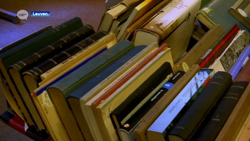 KU Leuven verkoopt 5.000 boeken uit bijzondere collecties: "Deze kans kan ik niet laten liggen"