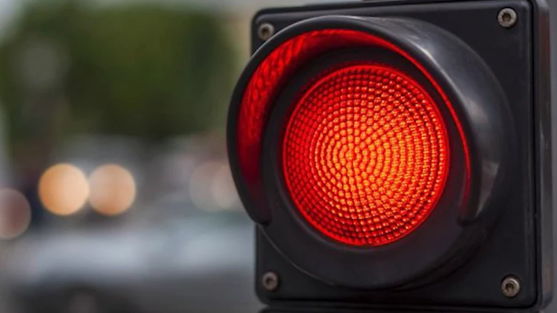 Tijdelijke verkeerslichten zorgen voor hinder op Provinciebaan in Rotselaar