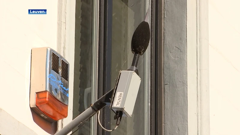Binnenkort overal lichtprojecties in Leuvense uitgaansbuurt om geluidsoverlast te verminderen?