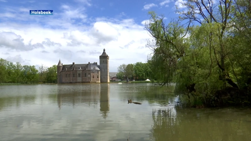 Pynnock-ridders openen het toeristisch seizoen van het Kasteel van Horst