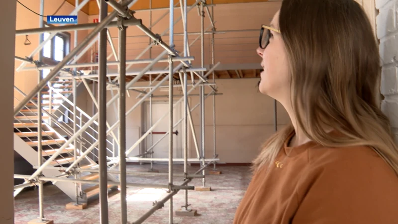 Leuvense toneelgroep is na 30 jaar zaal kwijt: "Het dak staat op instorten"