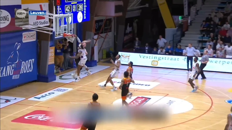Geen halve finale play-offs voor Leuven Bears na nederlaag tegen Mechelen (98-89): "Was hier drie maanden mee bezig, dit doet pijn"
