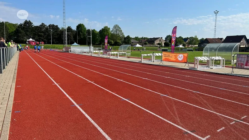 Voor het eerst in twee jaar tijd nog eens een atletiekwedstrijd in Betekom: nieuwe piste officieel geopend