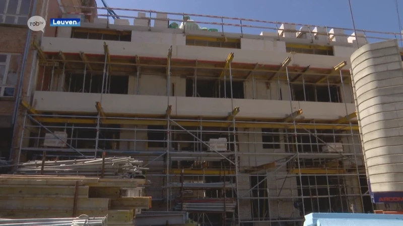 Bouw 20 energiezuinige sociale woningen aan Hertogensite in Leuven verloopt vlot: klaar tegen zomer van volgend jaar