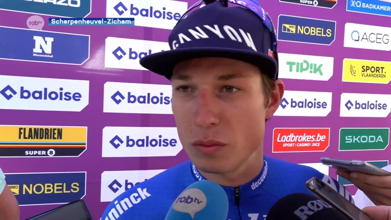 Philipsen: "Beste sprinter ter wereld? Dat rapport wordt na de Tour gemaakt, maar de ploeg is top"