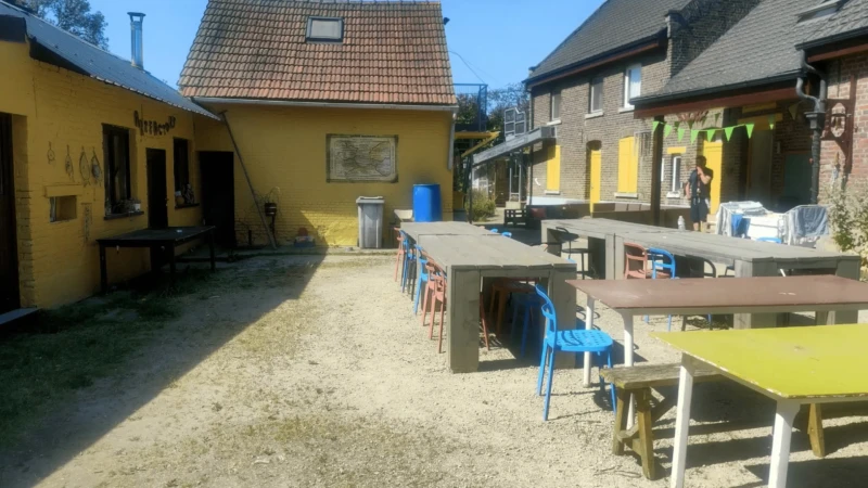 Jongeren uit de jeugdhulp gaan zelf een camping uitbaten in Wezemaal: "Hier zijn veel leerkansen"