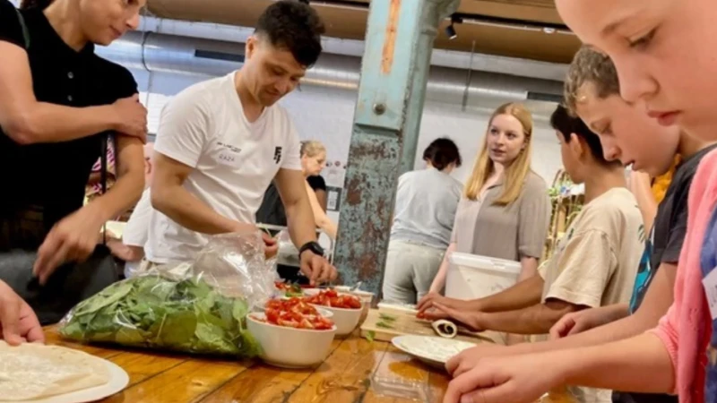 Leuvense zomerschool zoekt vrijwilligers: "Anderstalige jongeren of jongeren met moeilijkheden een duwtje in de rug geven"