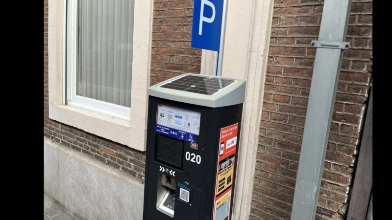 Dieven stelen voor meer dan 13.000 euro cash uit 26 parkeerautomaten in Diest