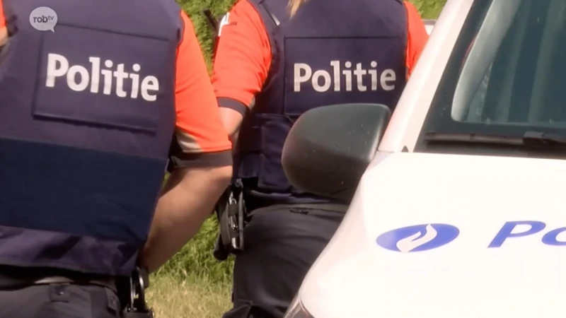 Dief (37) steelt geld en kledij uit twee auto's in Herent, politie pakt hem op dankzij alerte eigenaar