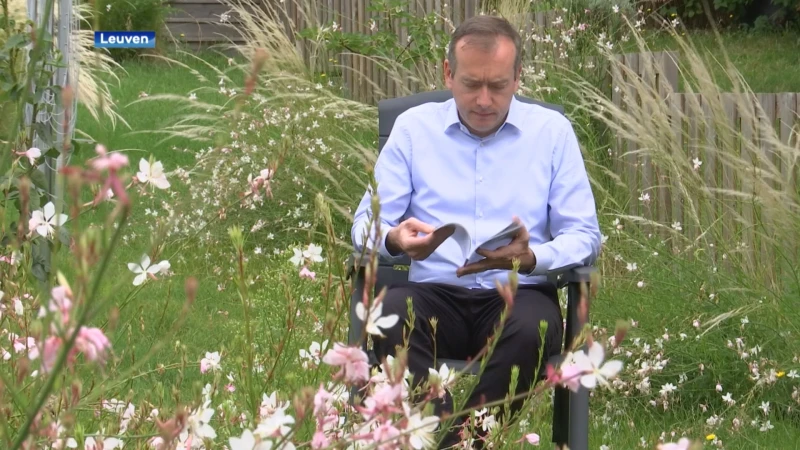 Boekje ter ere van 50ste verjaardag vertelt het verhaal van de Leuvense Meyboomplanting