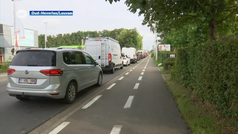 Wegen en Verkeer voert opnieuw aanpassingen uit aan verkeerslichten in Haasrode om files te beperken