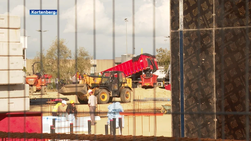 Hybride auto brandt uit bij Autogroep D'Ieteren, geen gewonden